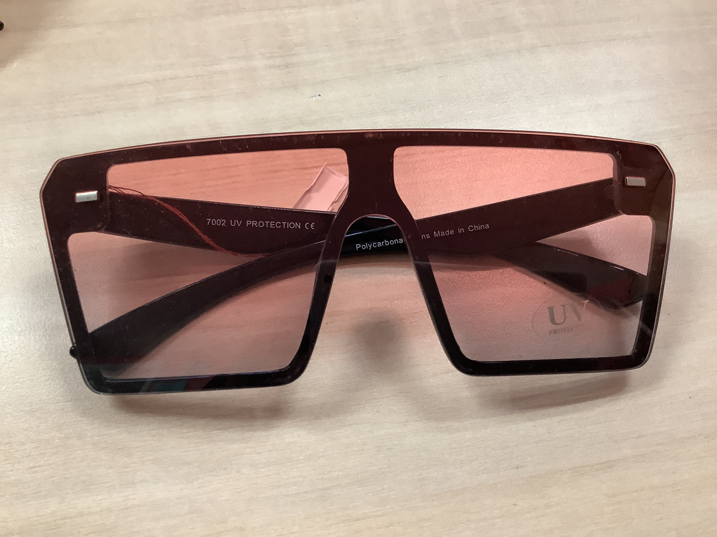 Sunglasses brown square frame pink tint
