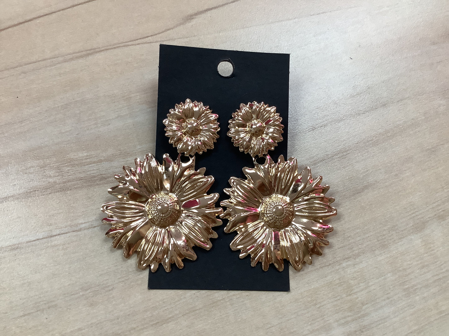 Gold flower Earrings