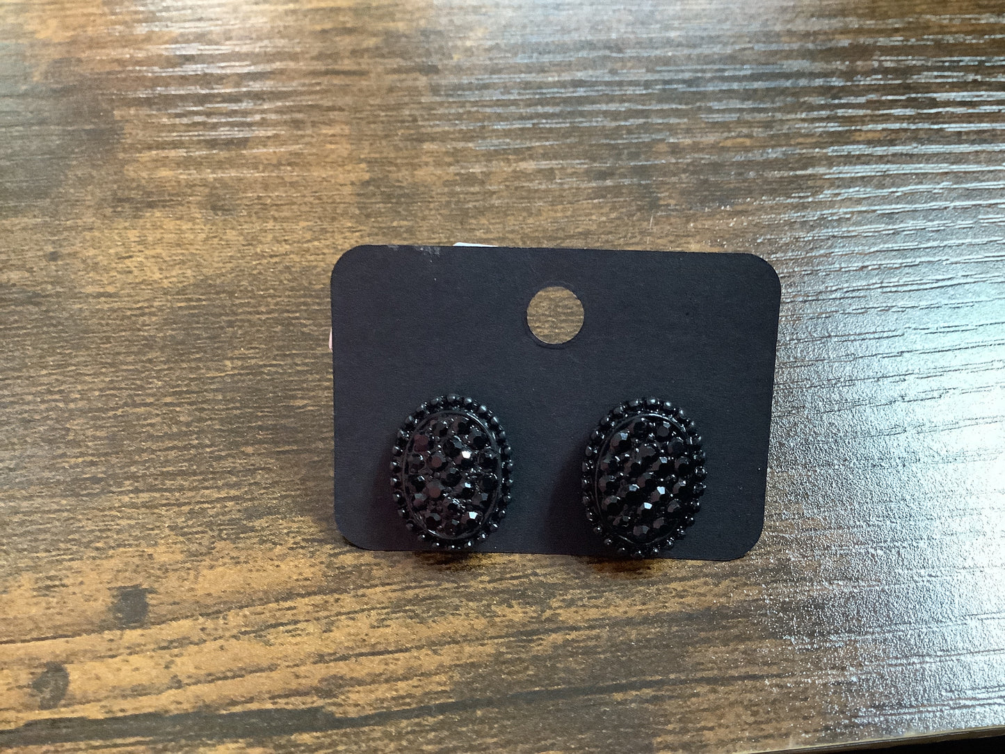 Black small oval Earrings