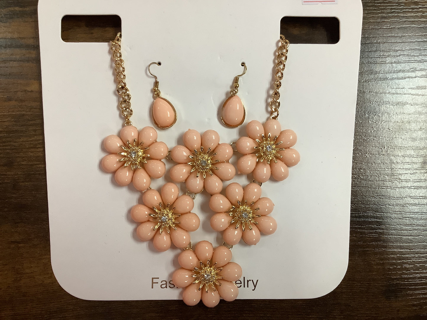 Peach Floral Necklace Set