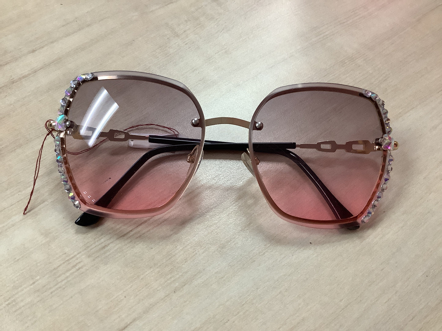 Sun glasses Gold Bling frame Pink tint