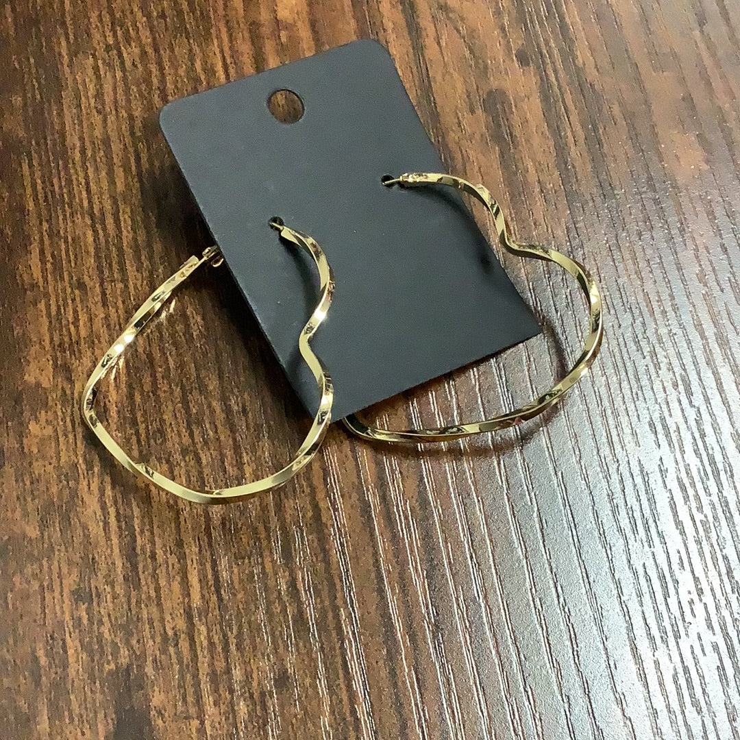 Gold heart hoops