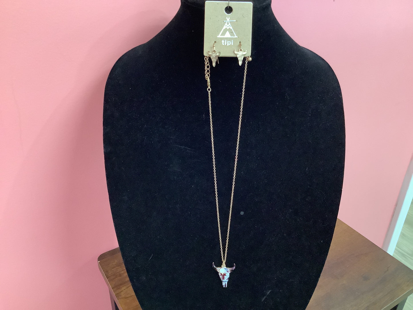 Western Cow Skull Necklace and Earrings