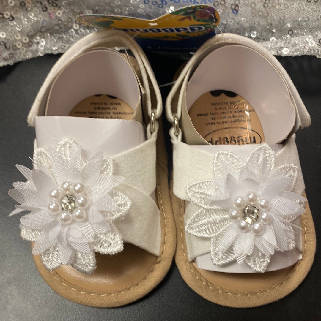 White Sandals 6-12m