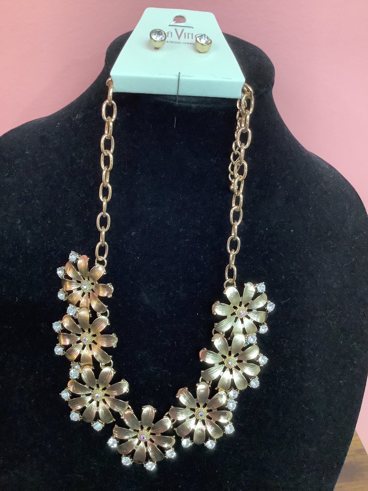 Gold Floral Necklace and Earrings Set