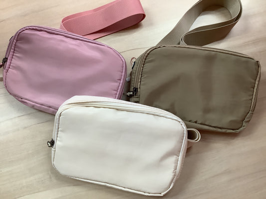 Hip purse