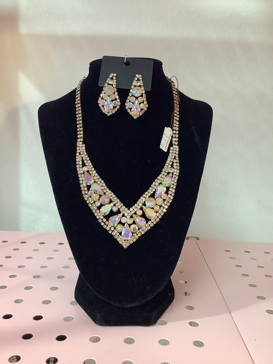 Diamond Earrings And Necklace Set