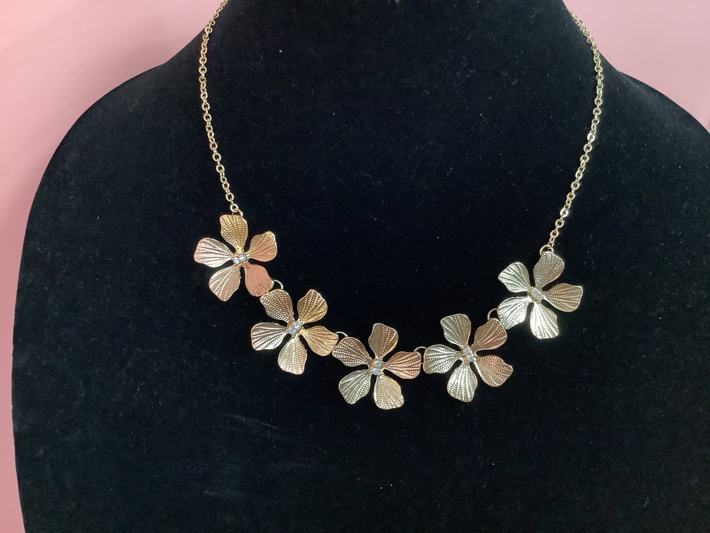 Gold Floral Necklace