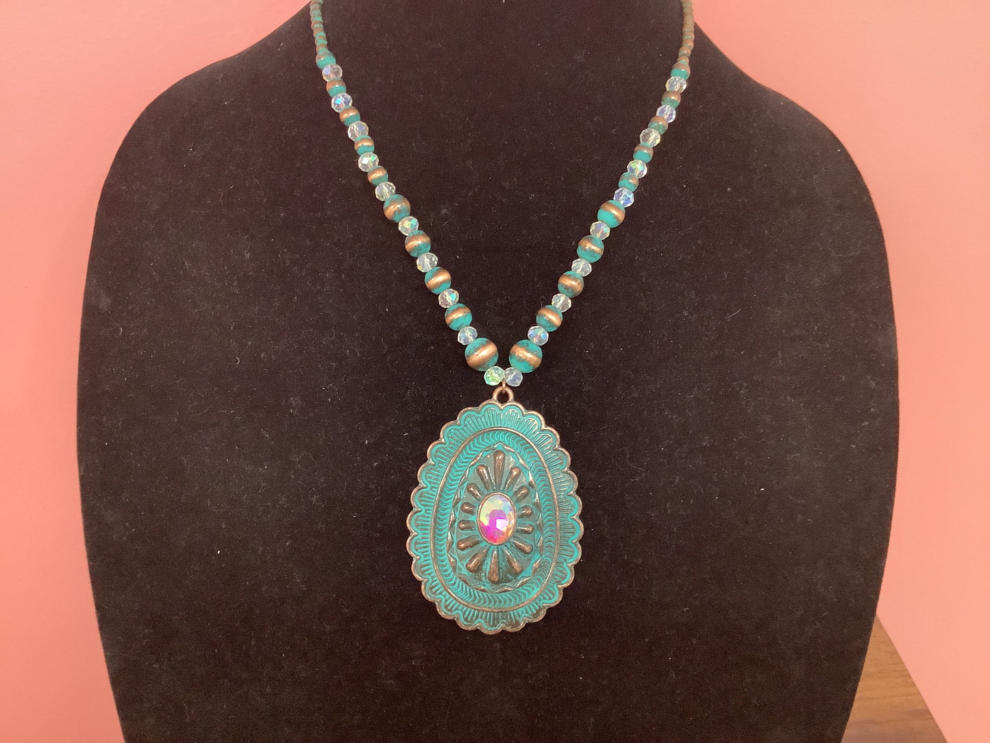 Western Large Pendant Necklace