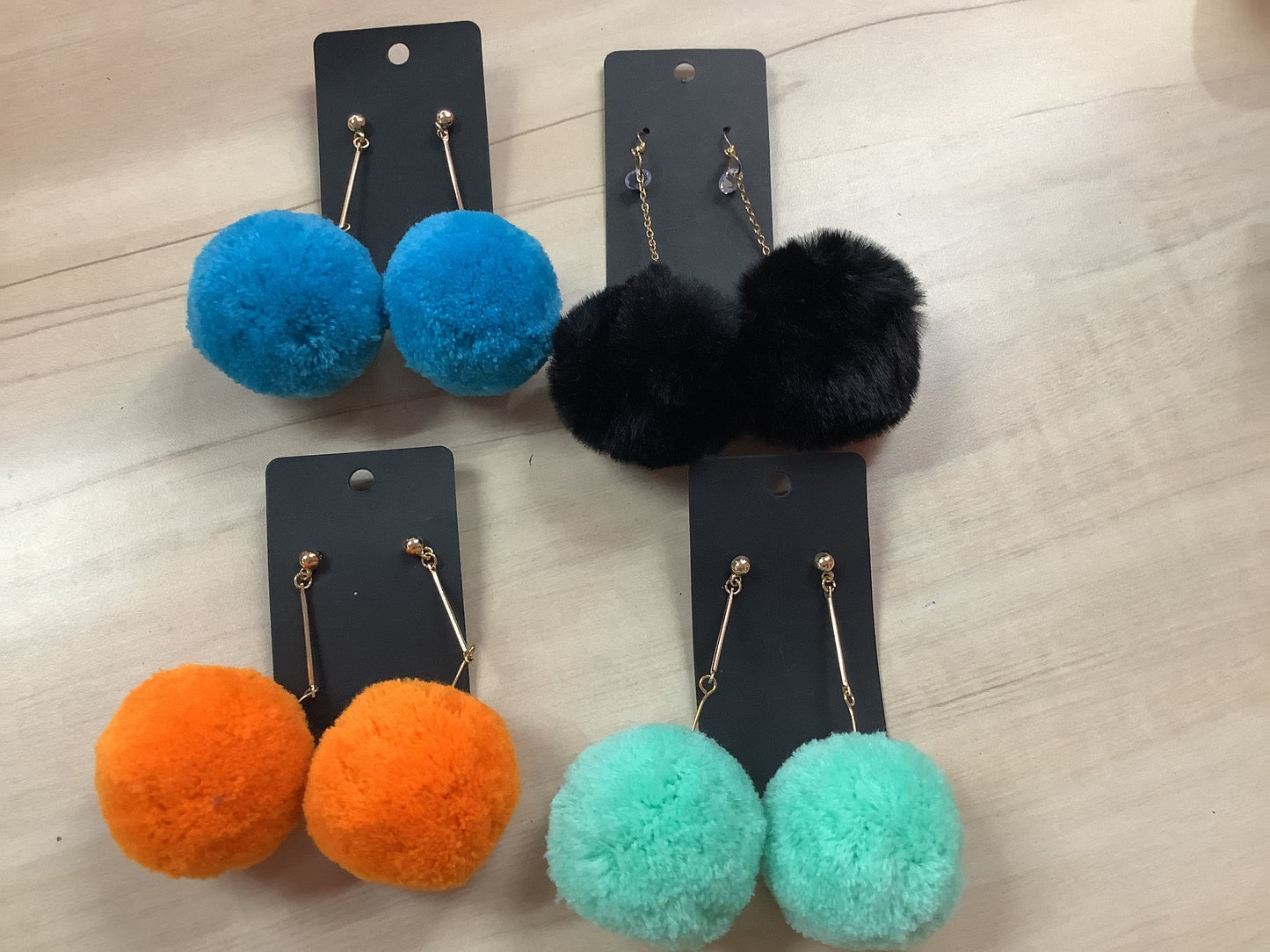 Pom Pom Earrings large
