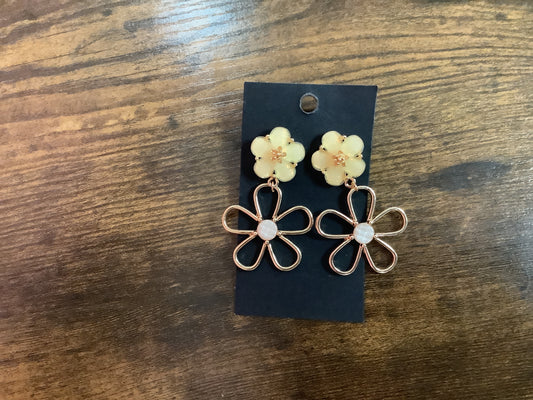 Gold Floral Earrings