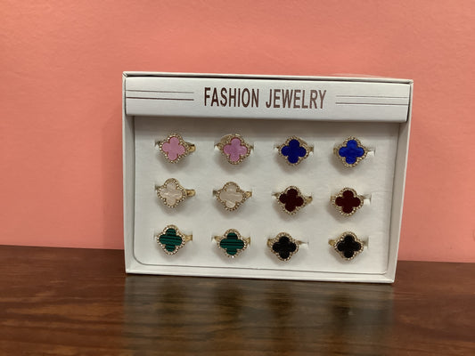 Clover Rings