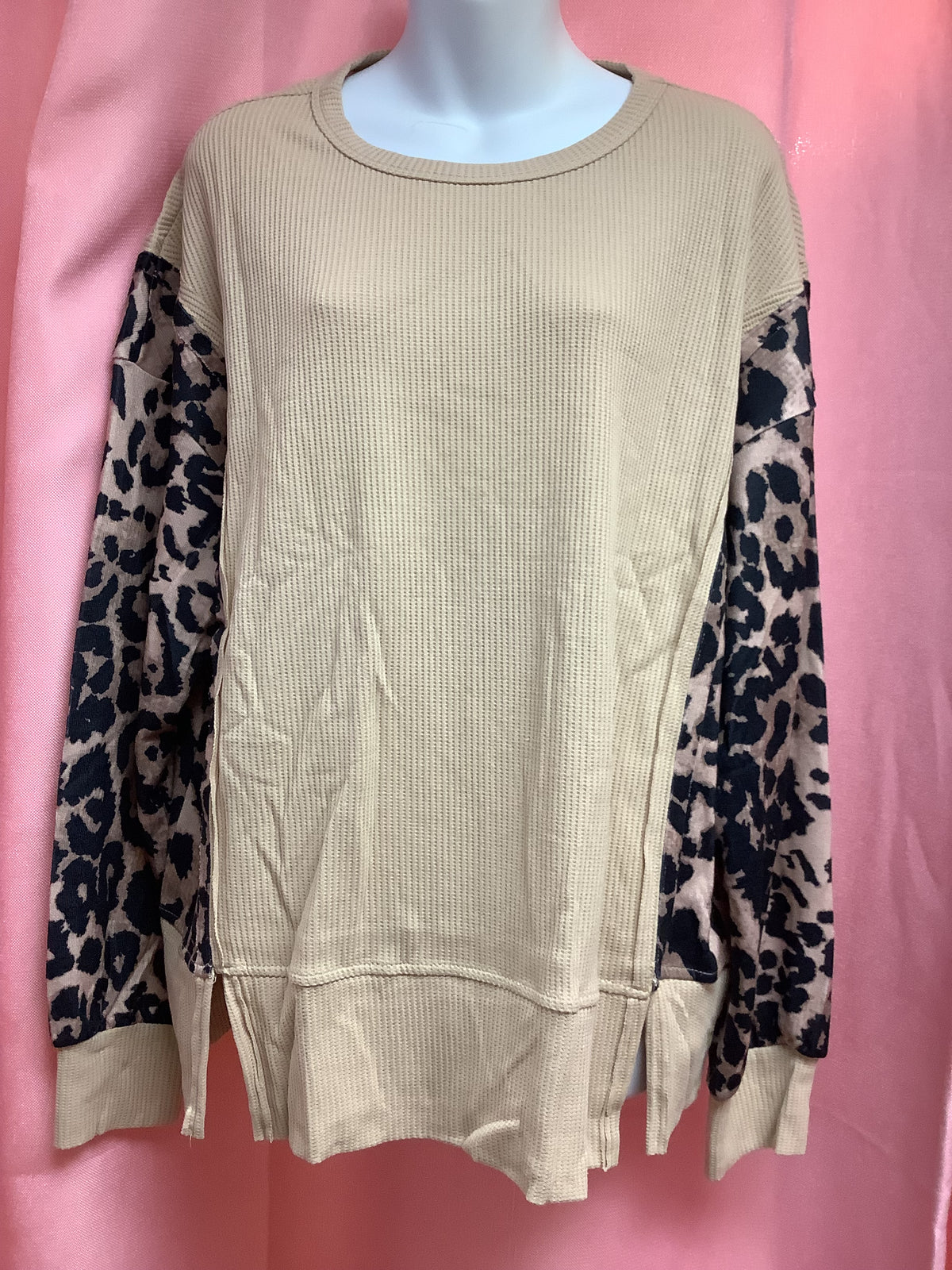 Brown Cheetah Sleeve