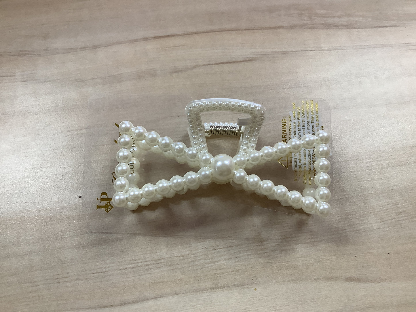 Pearl Bow Hair Clip