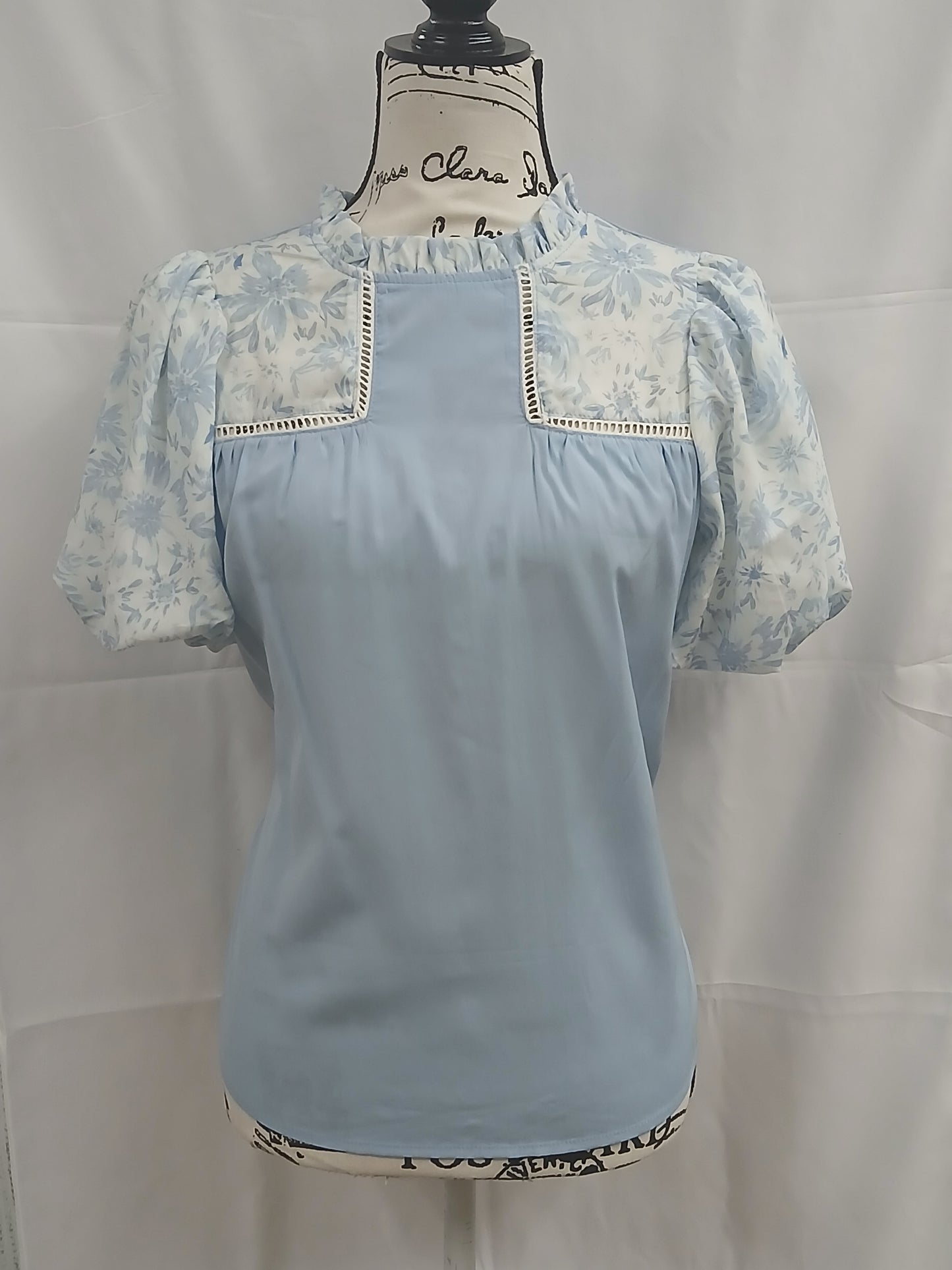 Blue Floral Lace Puff Sleeve Shirt