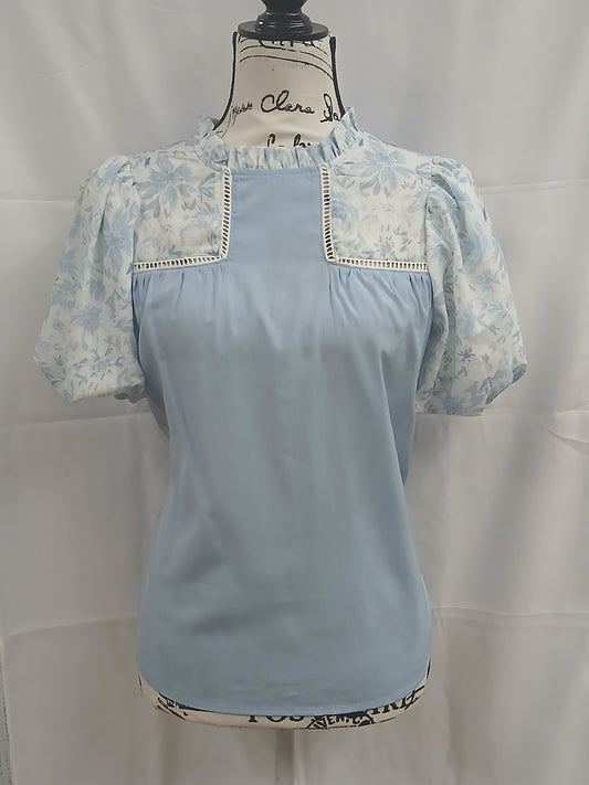 Blue Floral Lace Puff Sleeve Shirt